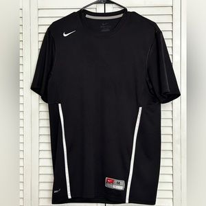 Men’s Nike Dri‎ Fit black with white  athletic shirt size Medium